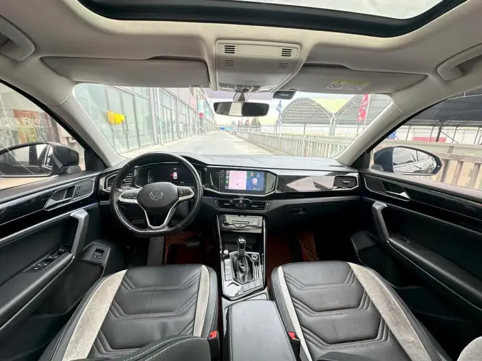 Volkswagen Tayron GTE 2022 Model Luxury Model – фото 7