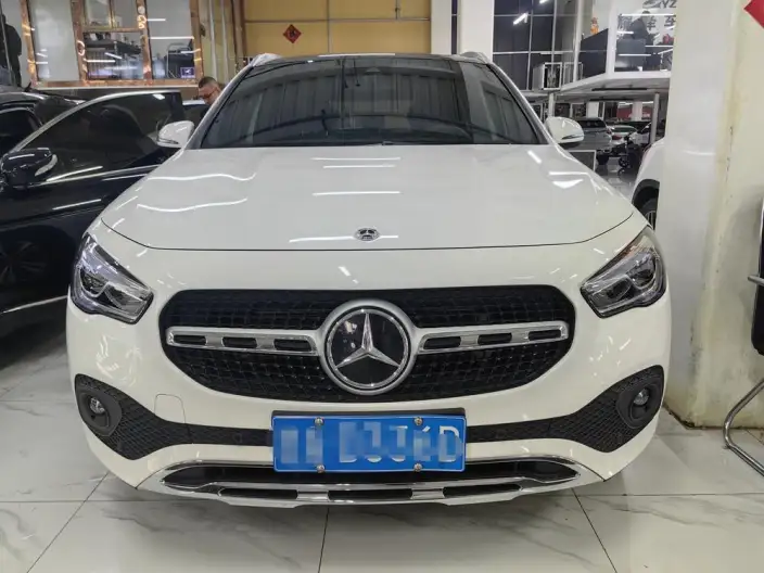 Mercedes-Benz GLA 2023 Model GLA 220 – фото 2