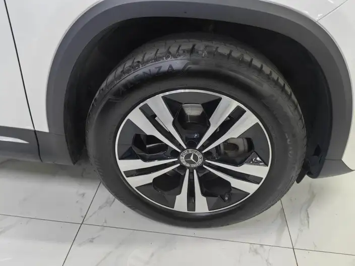 Mercedes-Benz GLA 2023 Model GLA 220 – фото 4