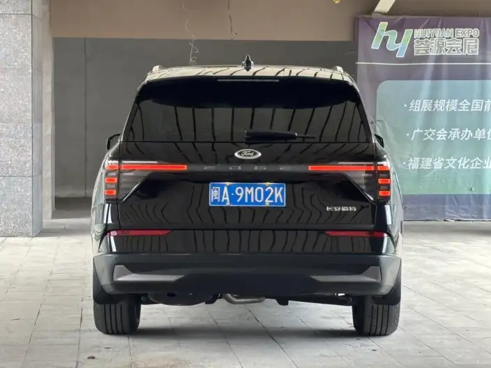 Ford Edge 2023 Model Ford Edge L 2.0T EcoBoost 2WD VII seat Luxury Model – фото 5