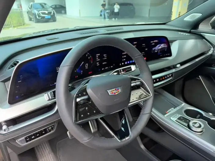 Cadillac XT5 2026 Model 28T 4WD Noble Model – фото 7