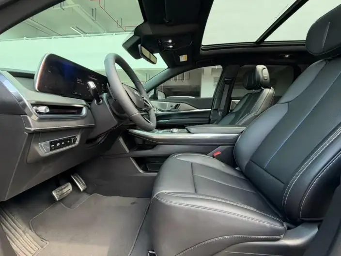 Cadillac XT5 2026 Model 28T 4WD Noble Model – фото 8