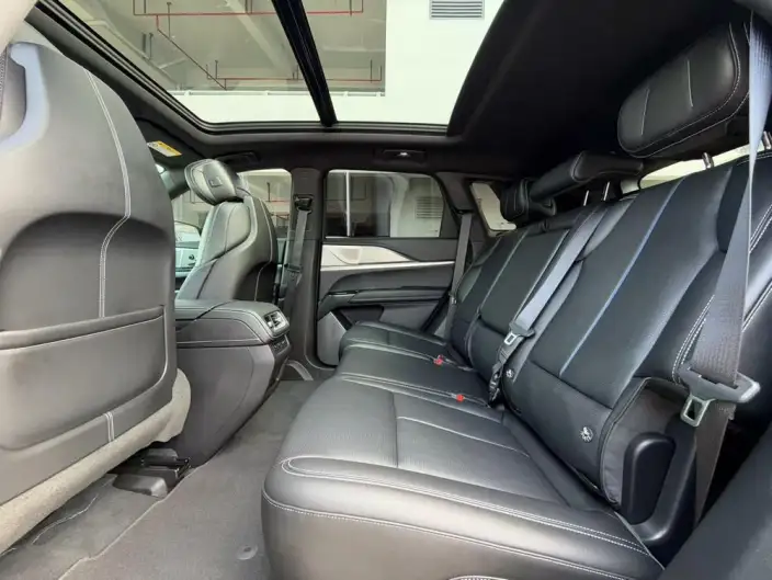 Cadillac XT5 2026 Model 28T 4WD Noble Model – фото 9