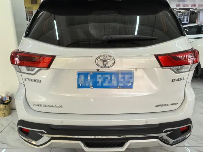 Toyota Highlander 2021 Model 2.0T 4WD Deluxe Edition 7 seat – фото 5