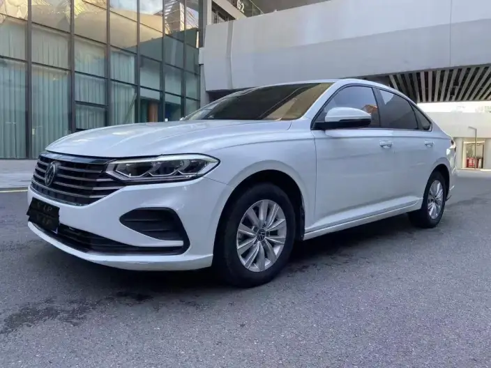 Volkswagen Lavida 2023 Model 1.5L Automatic Deyi Edition – фото 1