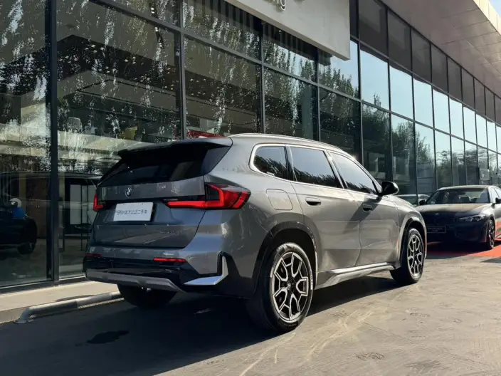 BMW X1 2025 Model sDrive25Li X Design Set – фото 4