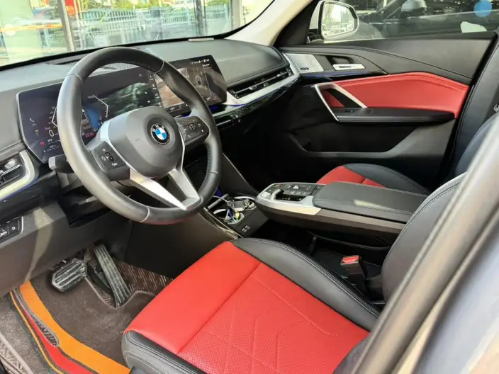 BMW X1 2025 Model sDrive25Li X Design Set – фото 8