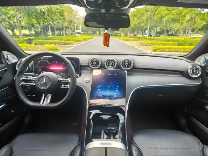 Mercedes-Benz C-Class 2022 Model C 200 L Sports Edition – фото 8