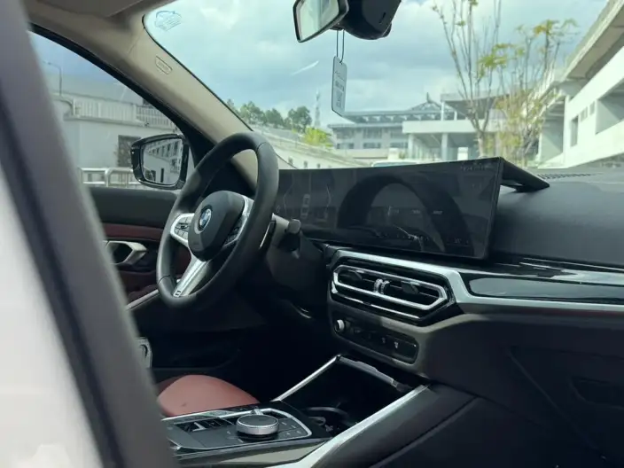 BMW 3 Series 2023 Model 325Li M Sports Set – фото 8