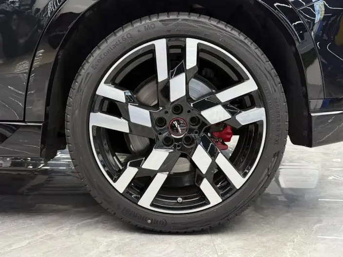 MINI JCW COUNTRYMAN 2024 Model 2.0T JOHN COOPER WORKS ALL4 – фото 6
