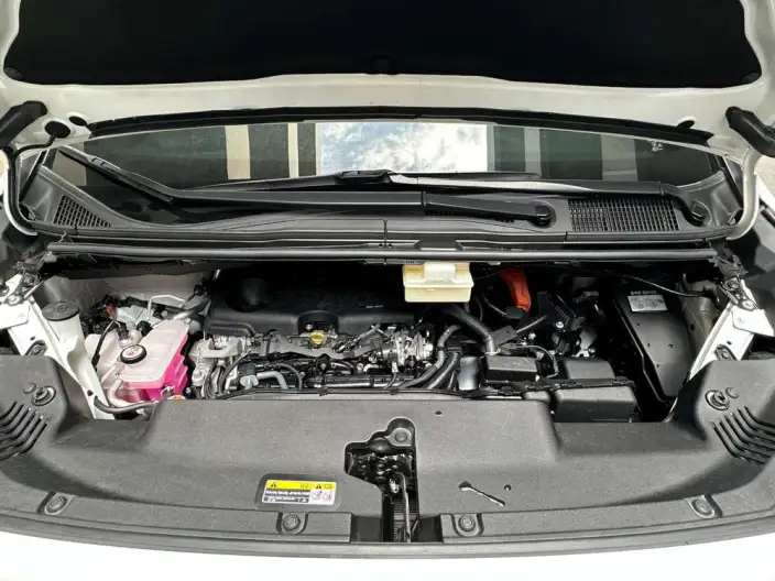 Elfa 2024 Model 2.5T Automatic 4WD 7 seat Parallel Imported – фото 6