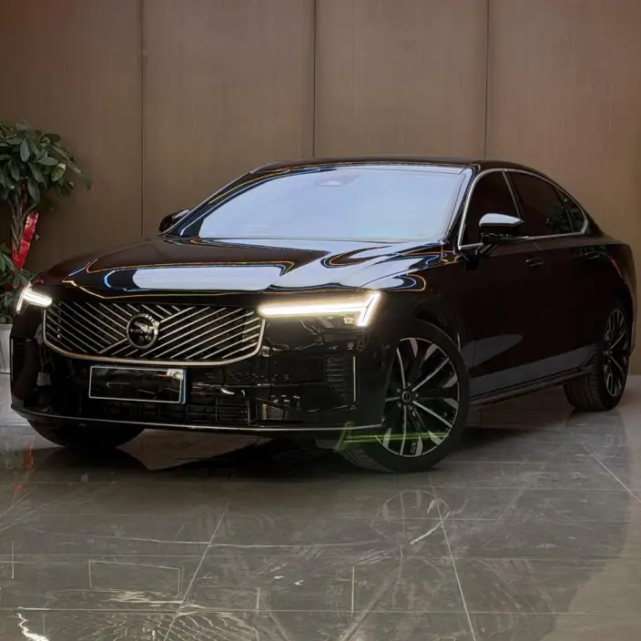 Volvo S90 2026 Model B5 Smart Range Deluxe Edition – фото 1
