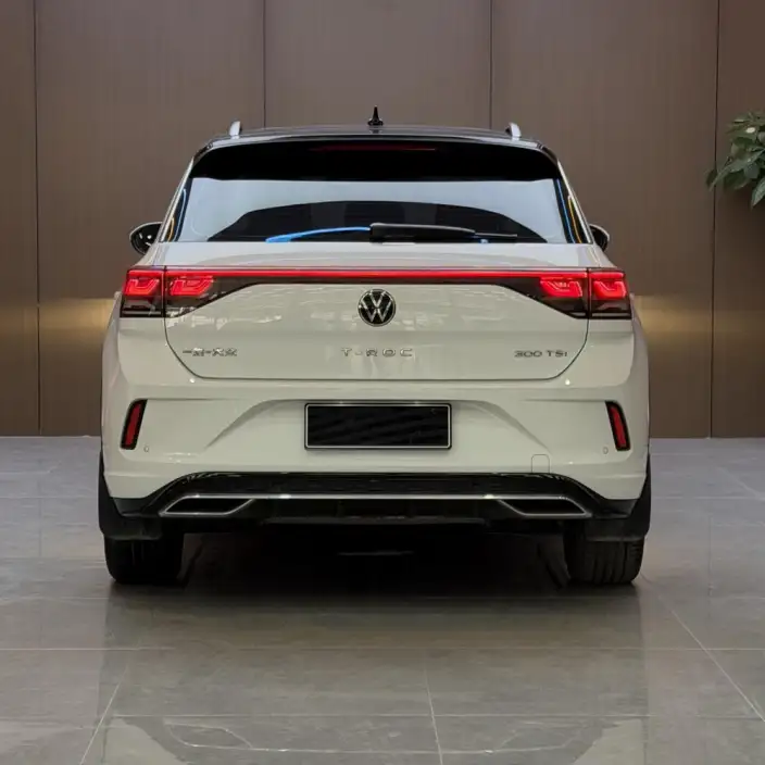 Volkswagen T-Roc 2023 Model 300TSI DSG Chenguang Edition – фото 5