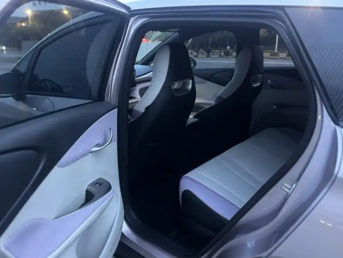 BYD Dolphin 2021 Model Free Edition – фото 9