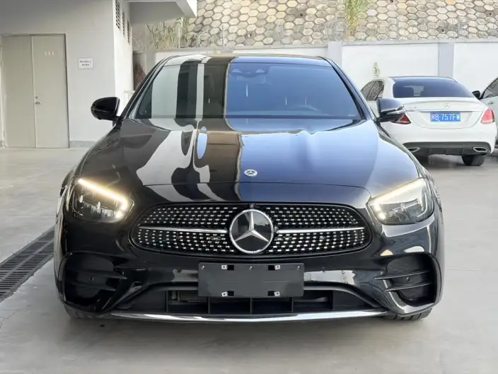 Mercedes-Benz E-Class 2023 Model E 300 L Noble Model Sports sedan – фото 2