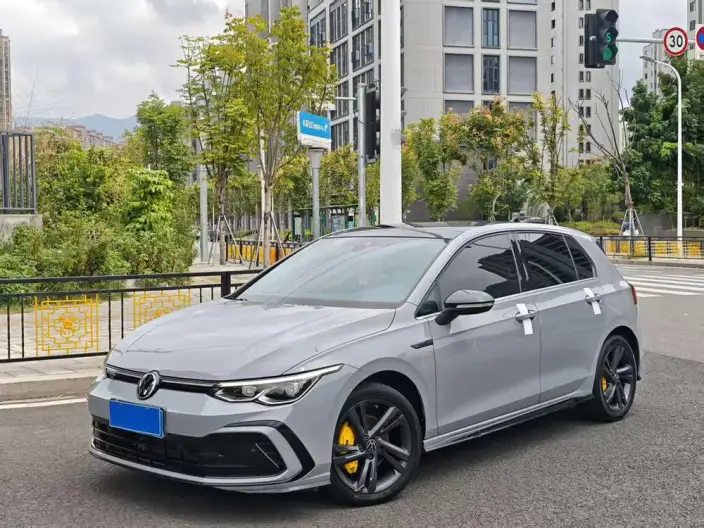 Volkswagen Golf 2021 Model 280TSI DSG R-Line – фото 10