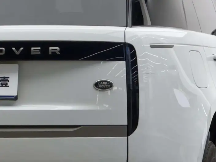 Range Rover 2025 Model 3.0 L6 400PS Shengshi Extended Edition – фото 7