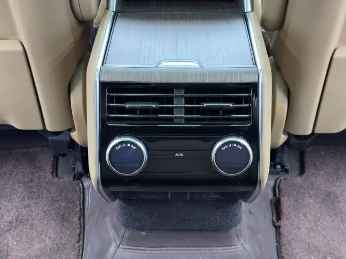 Range Rover 2025 Model 3.0 L6 400PS Shengshi Extended Edition – фото 8