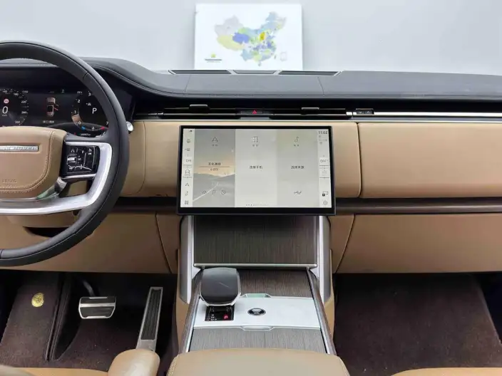 Range Rover 2025 Model 3.0 L6 400PS Shengshi Extended Edition – фото 10