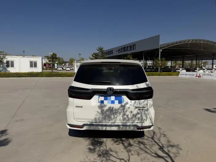 Honda Elysion 2022 Model 2.0L Hybrid Supreme Edition – фото 5