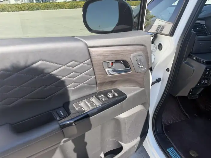 Honda Elysion 2022 Model 2.0L Hybrid Supreme Edition – фото 8