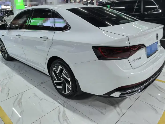 Volkswagen Sagitar 2024 Model 300TSI DSG Beyond Edition – фото 4