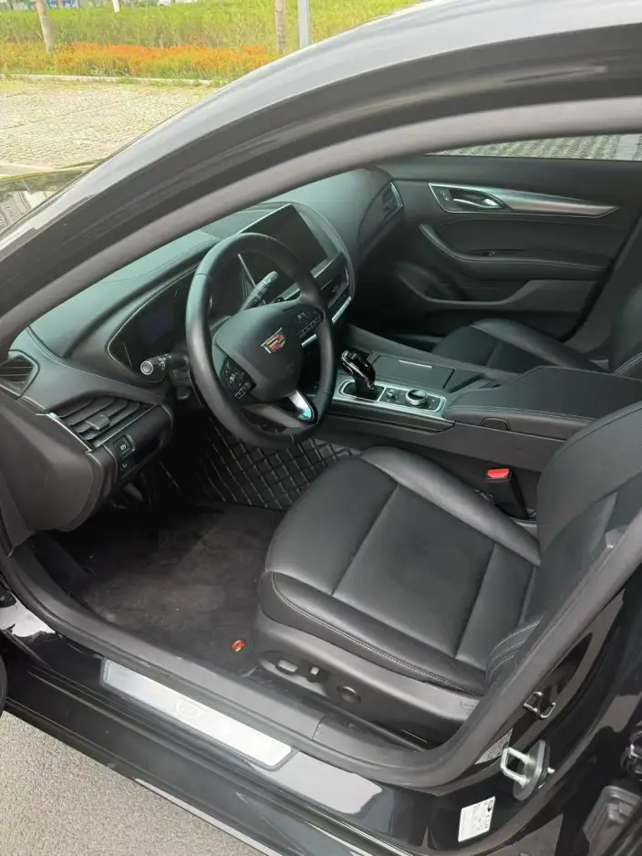 Cadillac CT5 2023 Model 28T Luxury Model Standard Edition – фото 8