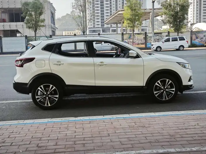 Nissan Qashqai 2023 Model Classic 2.0L Leading version – фото 8