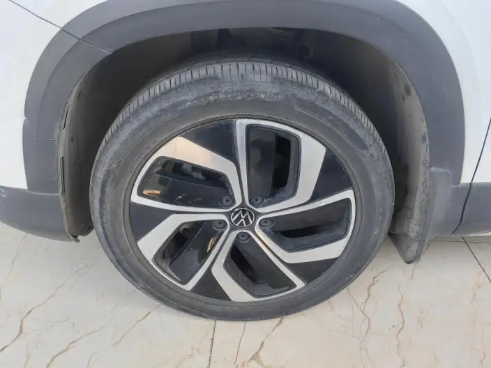 Volkswagen Tharu 2023 Model 300TSI 2WD Full Moon Edition – фото 4