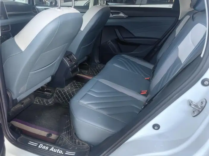 Volkswagen Tharu 2023 Model 300TSI 2WD Full Moon Edition – фото 10
