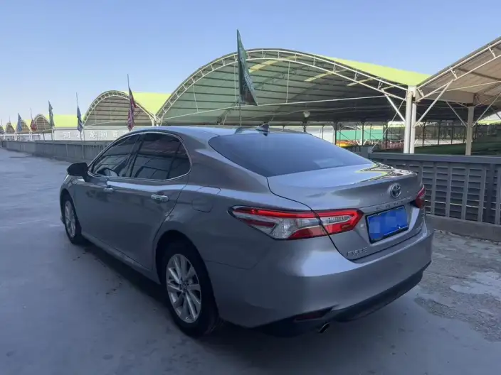 Toyota Camry 2022 Model Hybrid 2.5HG Deluxe Edition – фото 4