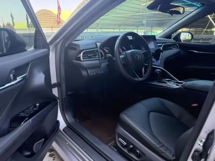 Toyota Camry 2022 Model Hybrid 2.5HG Deluxe Edition – фото 10