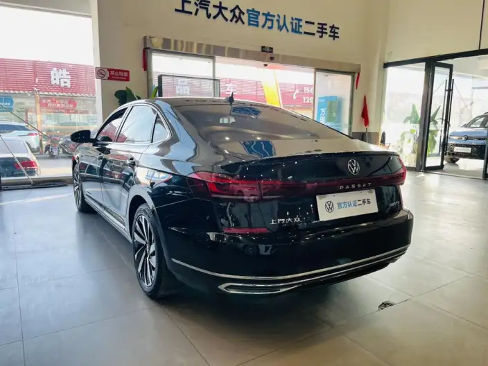 Volkswagen Passat 2024 Model 380TSI Deluxe Edition – фото 3