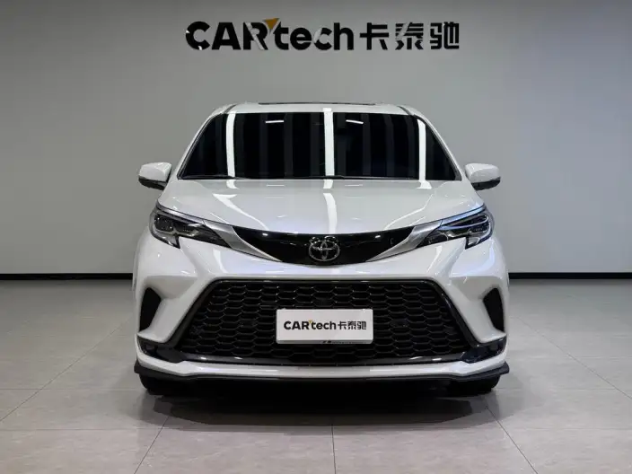 Granvia 2024 Model Intelligent Hybrid 2.5L 2WD Noble PLUS Edition – фото 2