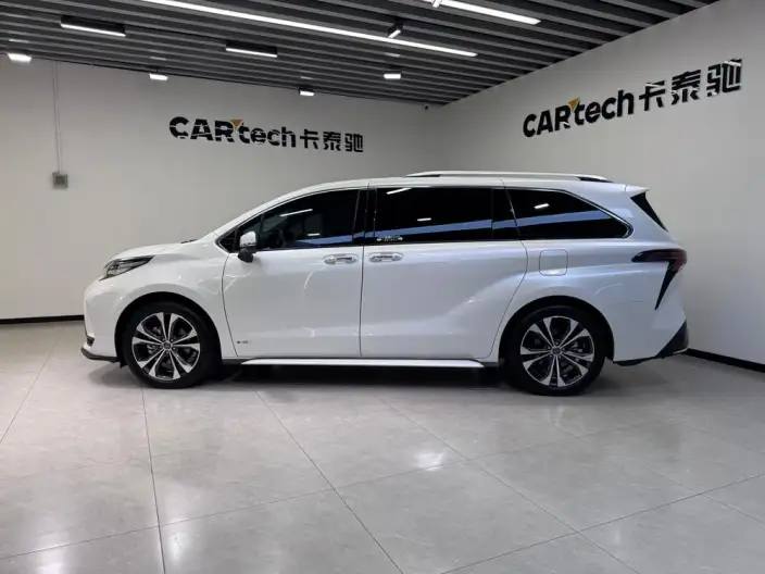 Granvia 2024 Model Intelligent Hybrid 2.5L 2WD Noble PLUS Edition – фото 4