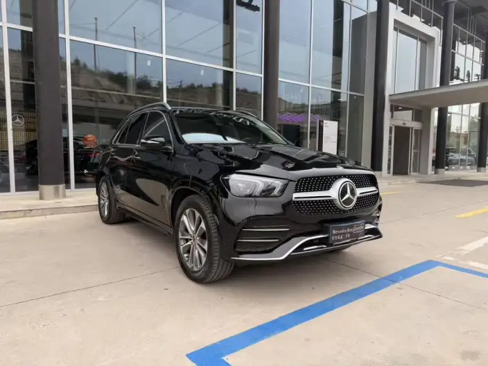 Mercedes-Benz GLE Imported 2023 Model GLE 350 4MATIC Dynamic Model – фото 3