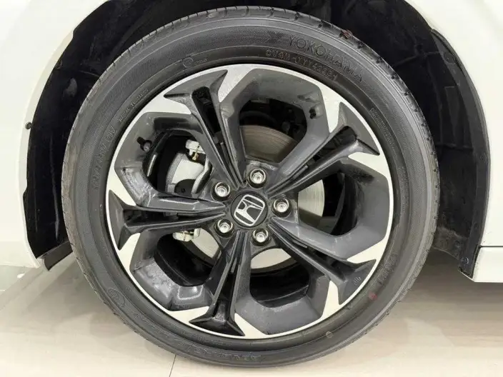 Honda Civic 2023 Model 240TURBO CVT Momentum Edition – фото 8