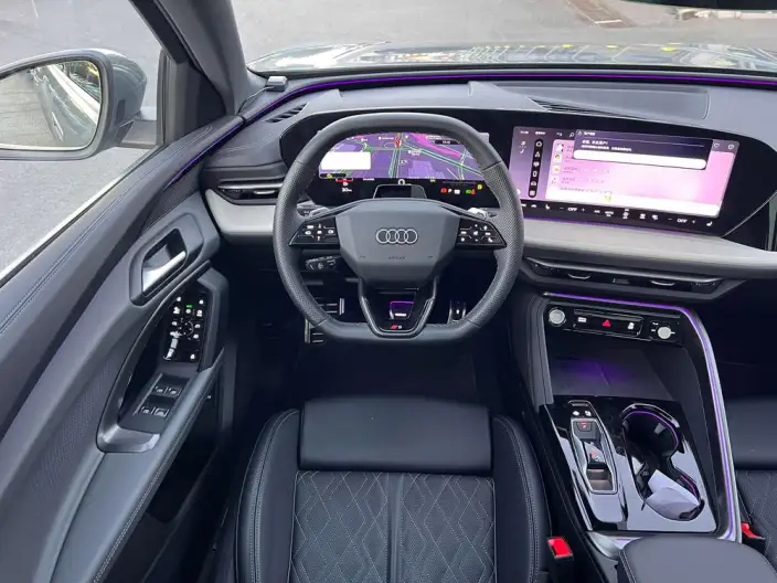 Audi Q5L 2026 Model 2.0T 10M Users Edition Edition – фото 6