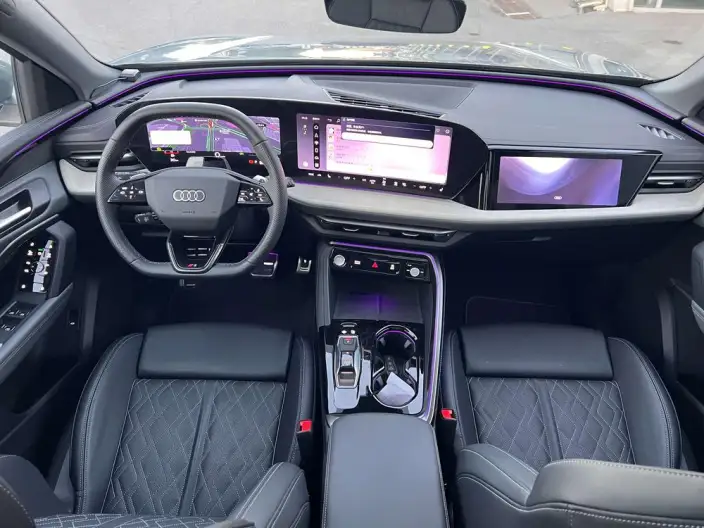 Audi Q5L 2026 Model 2.0T 10M Users Edition Edition – фото 8