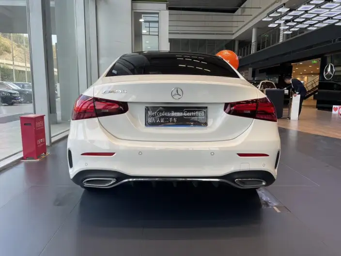 Mercedes-Benz A-class 2024 Model A 200 L Fashion Edition – фото 5