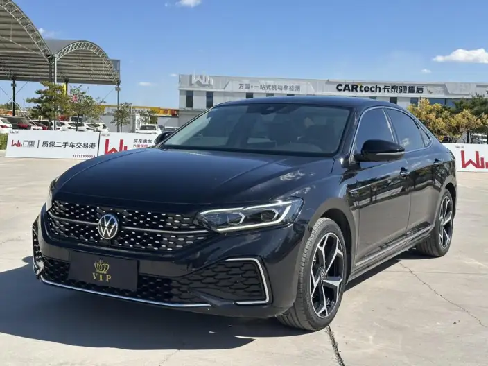 Volkswagen Passat 2023 Model 330TSI Starry sky Deluxe Edition – фото 1