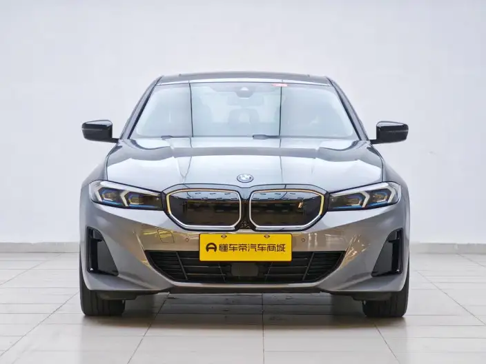 BMW i3 2023 Model Facelift eDrive40L Night Edition Sports Set – фото 2