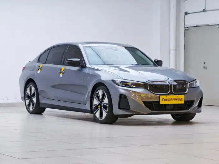 BMW i3 2023 Model Facelift eDrive40L Night Edition Sports Set – фото 3