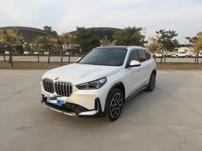 BMW X1 2025 Model sDrive25Li X Design Set – фото 1