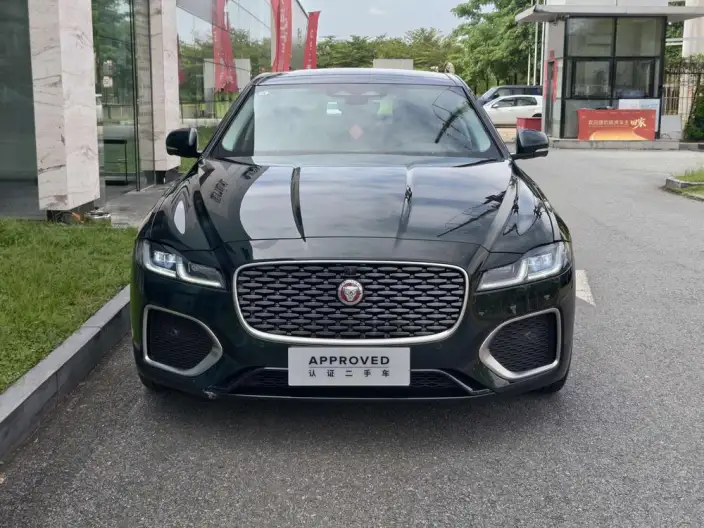 Jaguar XFL 2025 Model 2.0T P250 2WD Exclusive Deluxe Edition – фото 2
