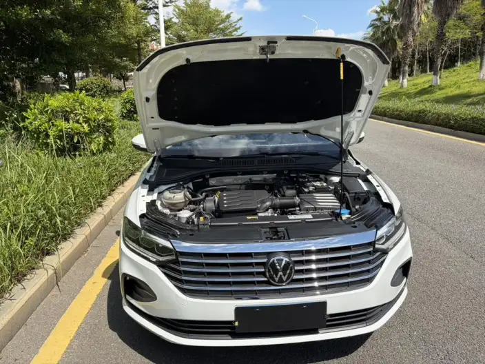 Volkswagen Lavida 2023 Model Facelift 1.5L Automatic Deyi Edition – фото 8