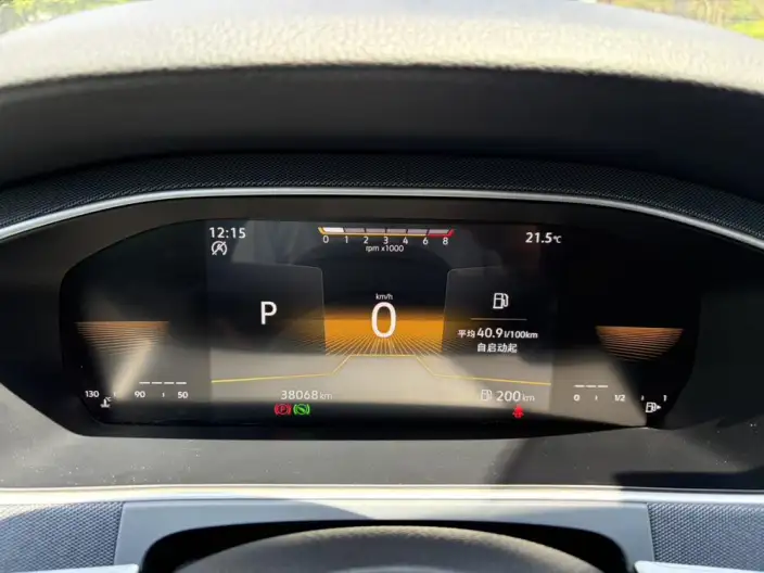 Volkswagen Lavida 2023 Model Facelift 1.5L Automatic Deyi Edition – фото 10