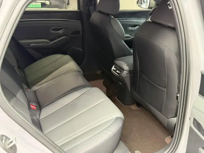 QinL DM 2026 Model DM-i 128KM Leading Model – фото 10