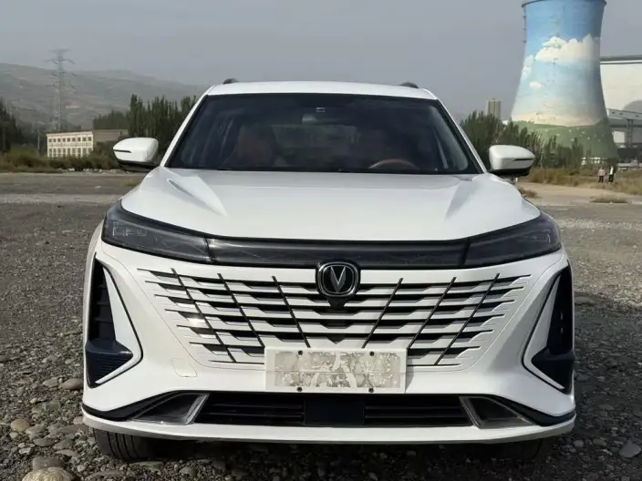 Changan CS75 PLUS 2023 Model Third generation 1.5T Automatic Luxury Model – фото 2