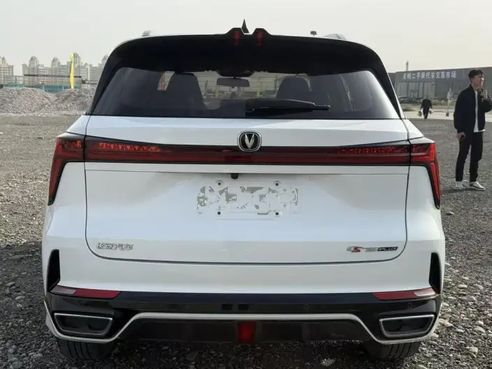 Changan CS75 PLUS 2023 Model Third generation 1.5T Automatic Luxury Model – фото 5